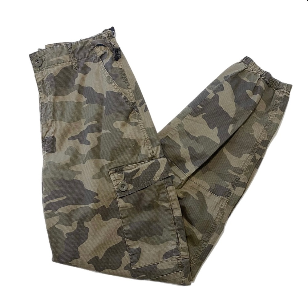 Garage army green camo pants